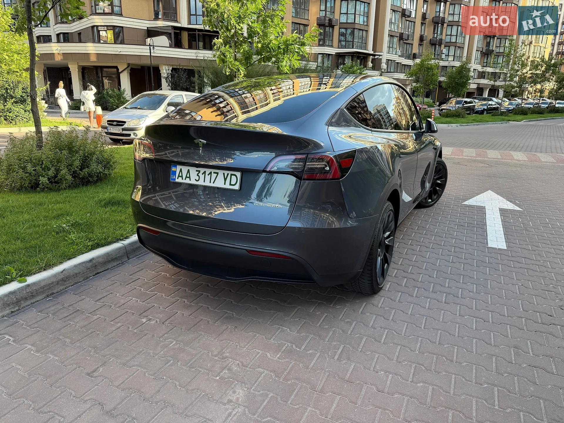 2022 Tesla Model Y - мініатюра 9