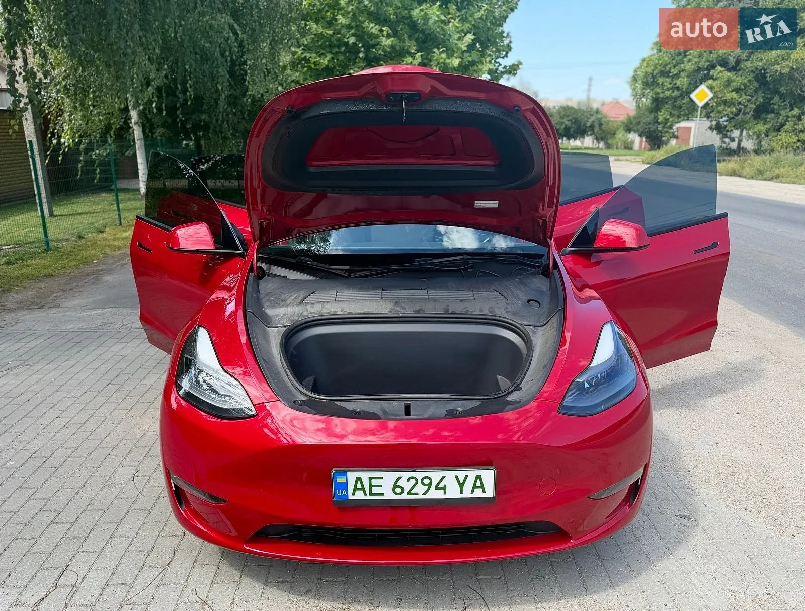 2023 Tesla Model Y - мініатюра 9