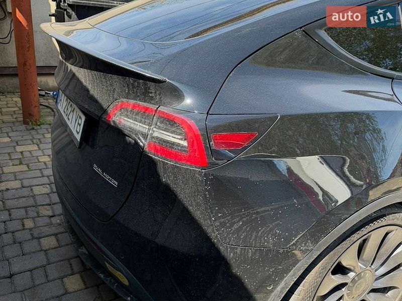Позашляховик / Кросовер Tesla Model Y 2022 в Білій Церкві