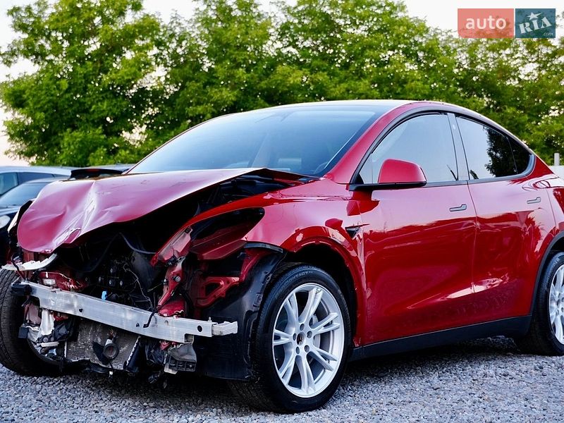 Позашляховик / Кросовер Tesla Model Y 2023 в Дрогобичі фото 3 Позашляховик / Кросовер Tesla Model Y 2023 в Дрогобичі