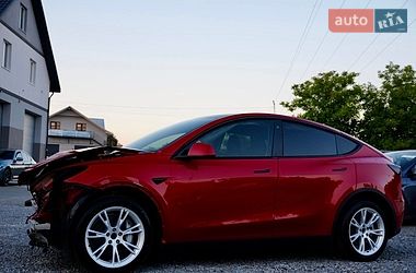 Позашляховик / Кросовер Tesla Model Y 2023 в Дрогобичі фото 8 Позашляховик / Кросовер Tesla Model Y 2023 в Дрогобичі