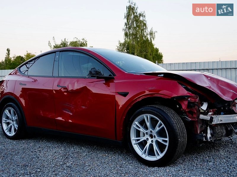 Позашляховик / Кросовер Tesla Model Y 2023 в Дрогобичі фото 15 Позашляховик / Кросовер Tesla Model Y 2023 в Дрогобичі
