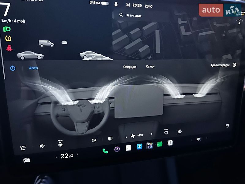 Позашляховик / Кросовер Tesla Model Y 2024 в Києві