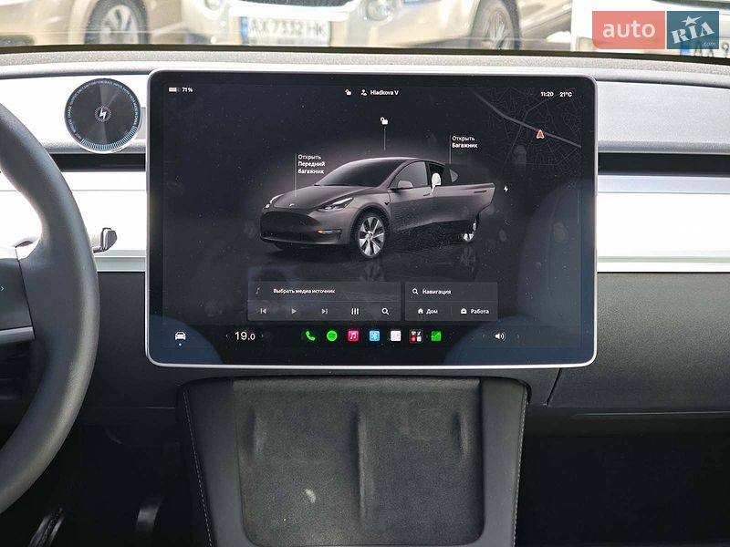 Внедорожник / Кроссовер Tesla Model Y 2025 в Харькове