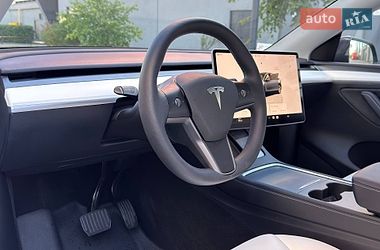 Позашляховик / Кросовер Tesla Model Y 2024 в Львові