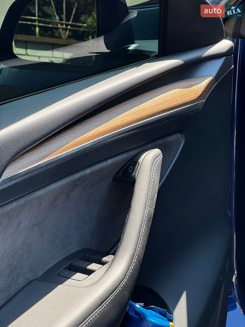 2022 Tesla Model Y - мініатюра 13