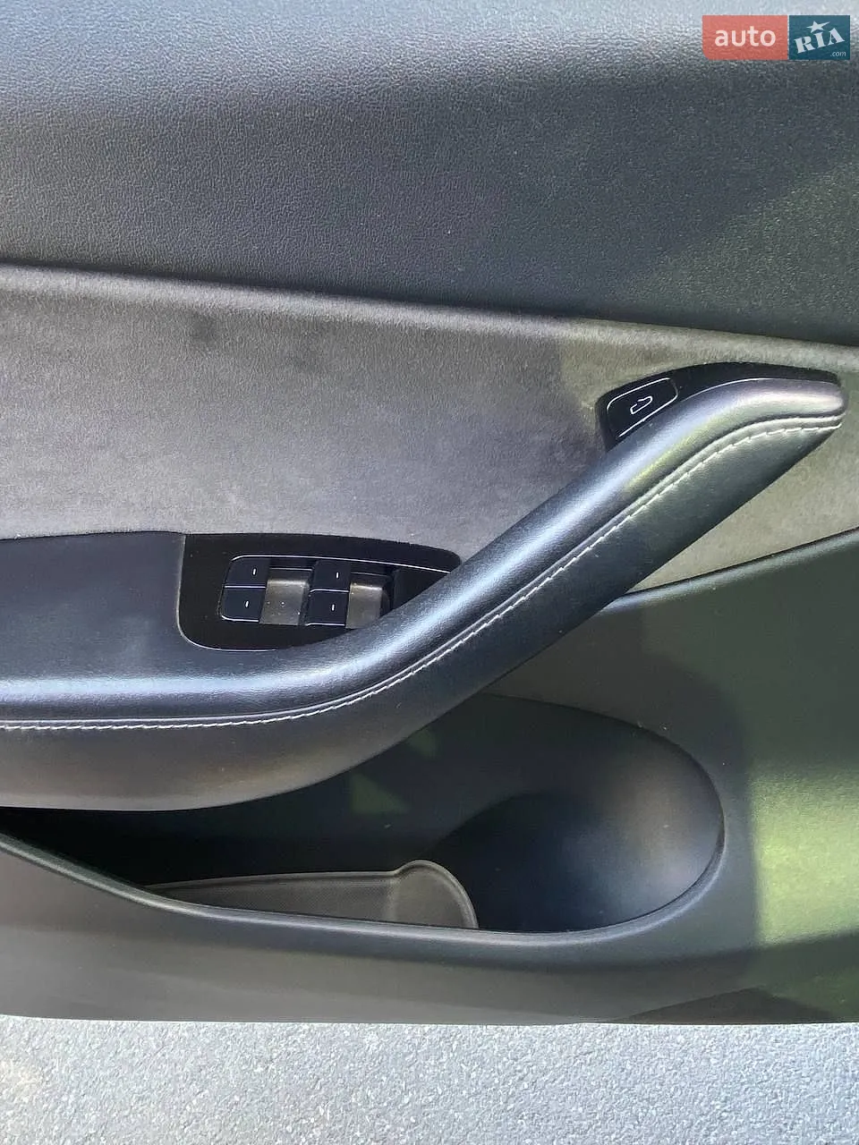 2020 Tesla Model Y - мініатюра 19