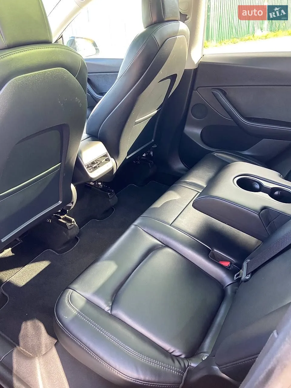 2020 Tesla Model Y - мініатюра 22