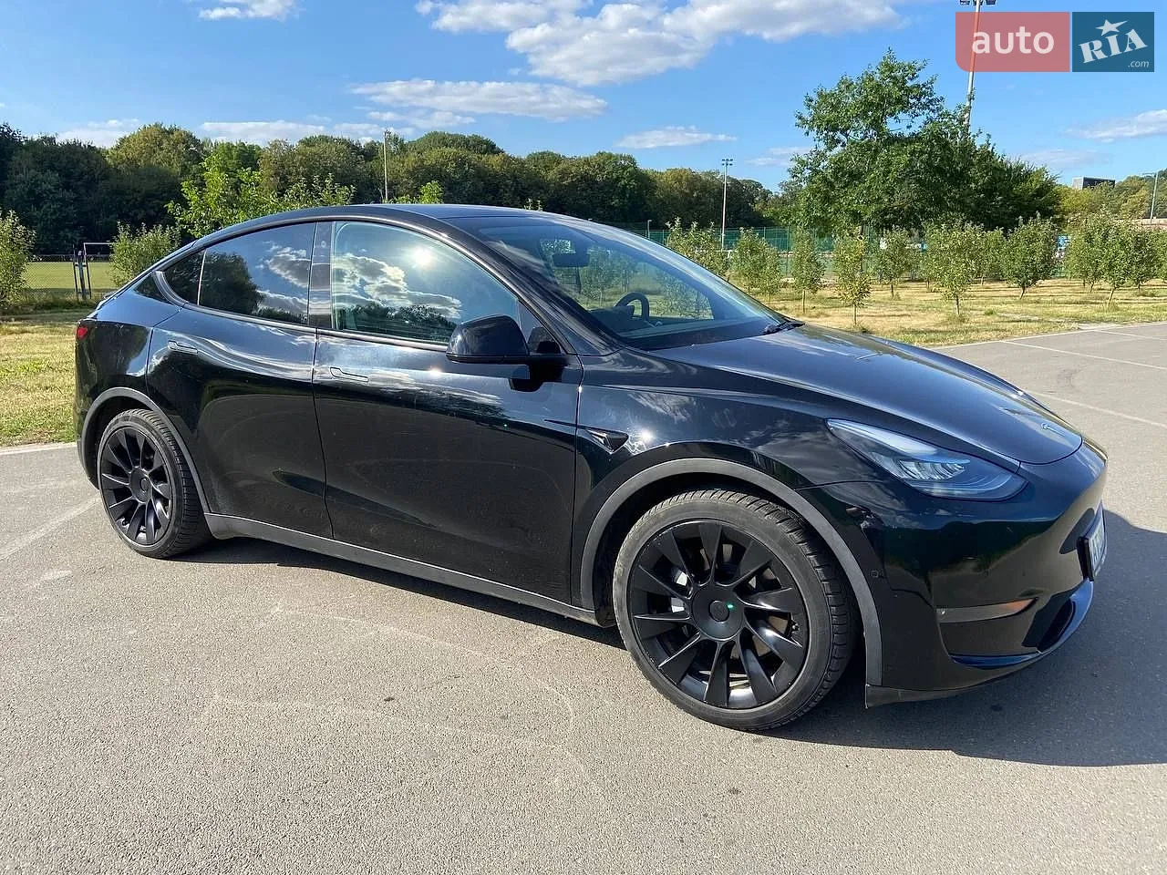 2020 Tesla Model Y - мініатюра 2
