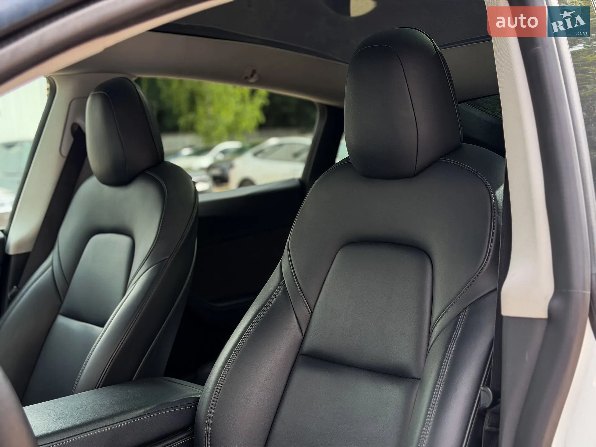 2022 Tesla Model Y - мініатюра 14