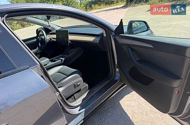 Внедорожник / Кроссовер Tesla Model Y 2023 в Тернополе