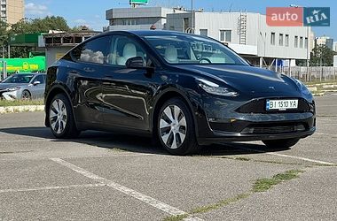 Позашляховик / Кросовер Tesla Model Y 2021 в Києві фото 4 Позашляховик / Кросовер Tesla Model Y 2021 в Києві