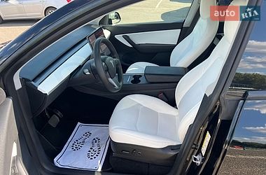 Позашляховик / Кросовер Tesla Model Y 2021 в Києві фото 13 Позашляховик / Кросовер Tesla Model Y 2021 в Києві