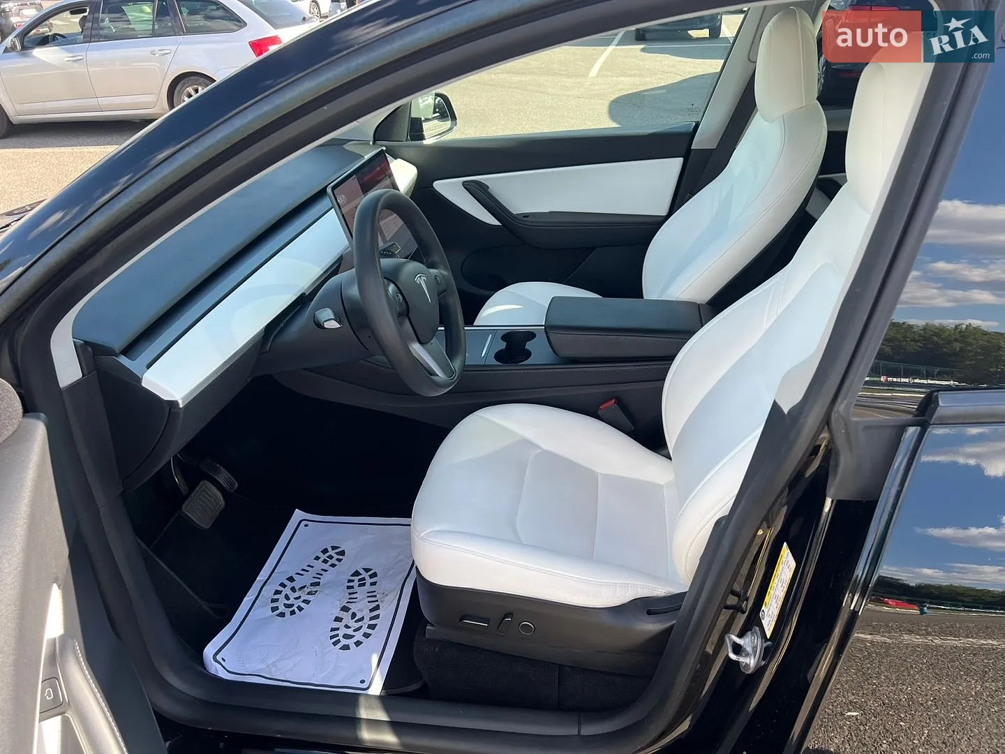 2021 Tesla Model Y - мініатюра 13