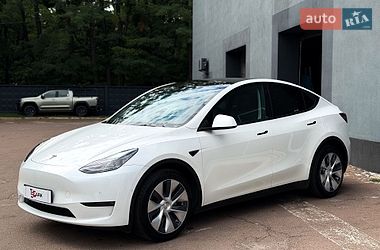 Внедорожник / Кроссовер Tesla Model Y 2022 в Киеве
