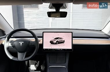 Позашляховик / Кросовер Tesla Model Y 2022 в Києві
