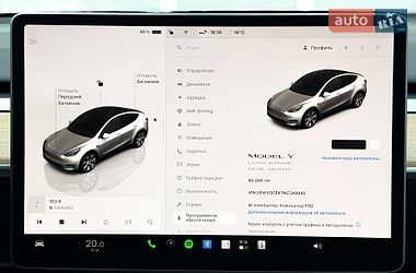 Позашляховик / Кросовер Tesla Model Y 2022 в Києві