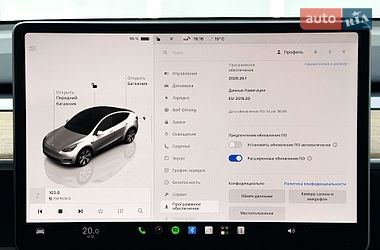 Позашляховик / Кросовер Tesla Model Y 2022 в Києві