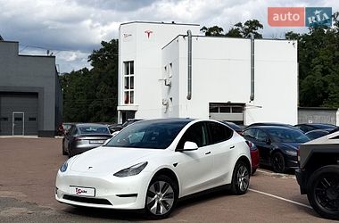 Позашляховик / Кросовер Tesla Model Y 2022 в Києві