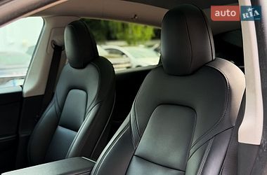 Позашляховик / Кросовер Tesla Model Y 2022 в Києві