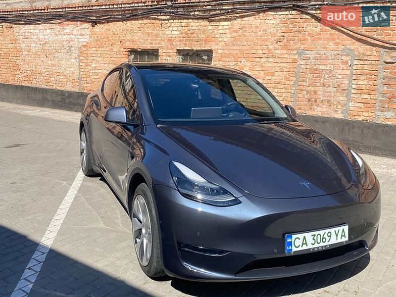 Внедорожник / Кроссовер Tesla Model Y 2022 в Черкассах