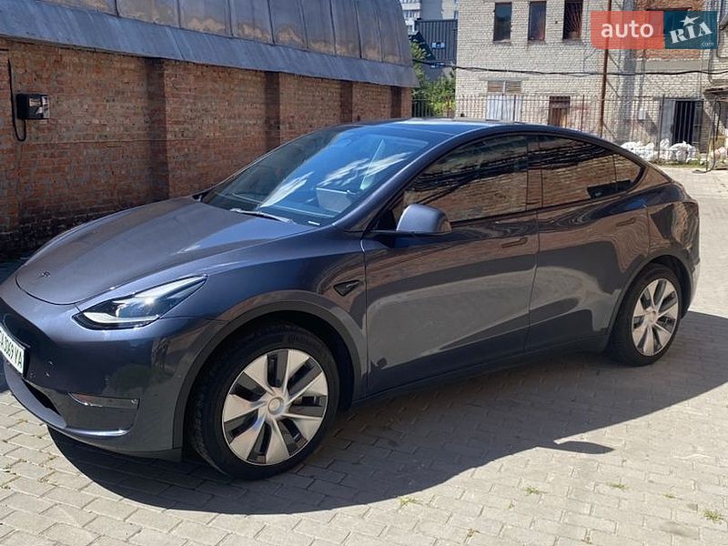 Внедорожник / Кроссовер Tesla Model Y 2022 в Черкассах
