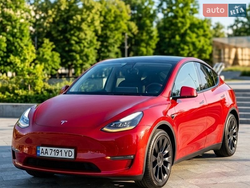 Позашляховик / Кросовер Tesla Model Y 2022 в Харкові