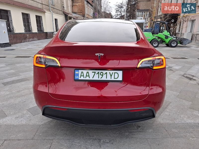 Позашляховик / Кросовер Tesla Model Y 2022 в Харкові