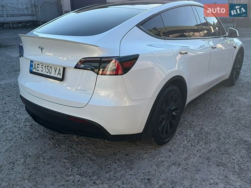 Позашляховик / Кросовер Tesla Model Y 2020 в Кам'янському