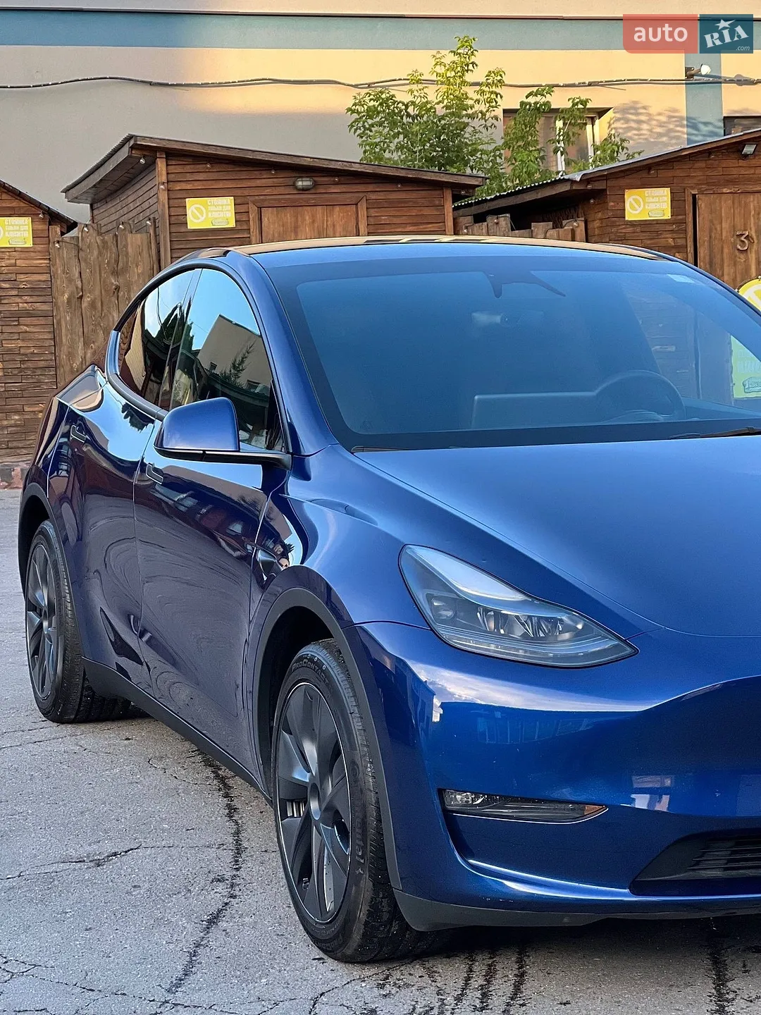 2024 Tesla Model Y - мініатюра 4