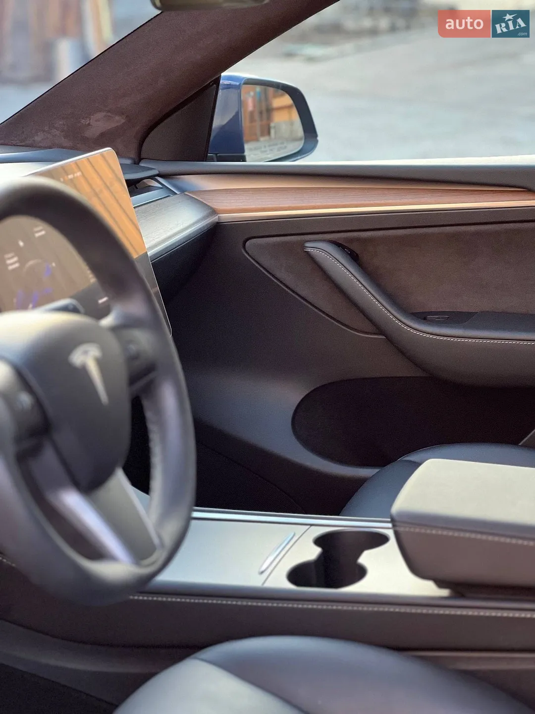 2024 Tesla Model Y - мініатюра 11