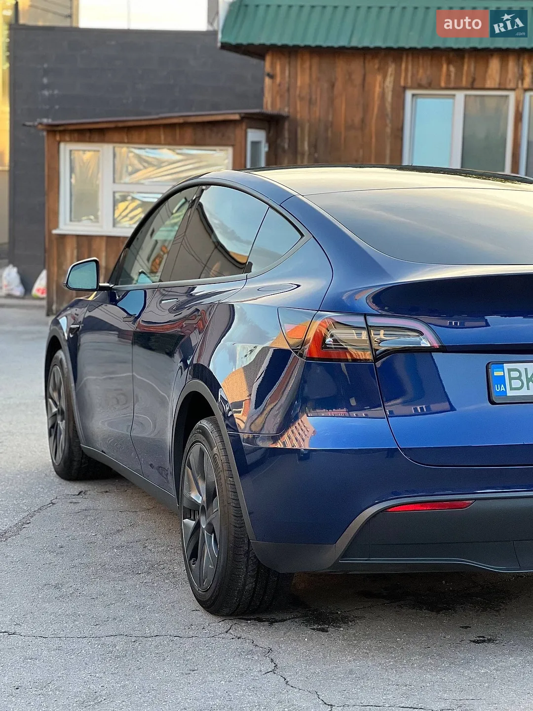 2024 Tesla Model Y - мініатюра 8