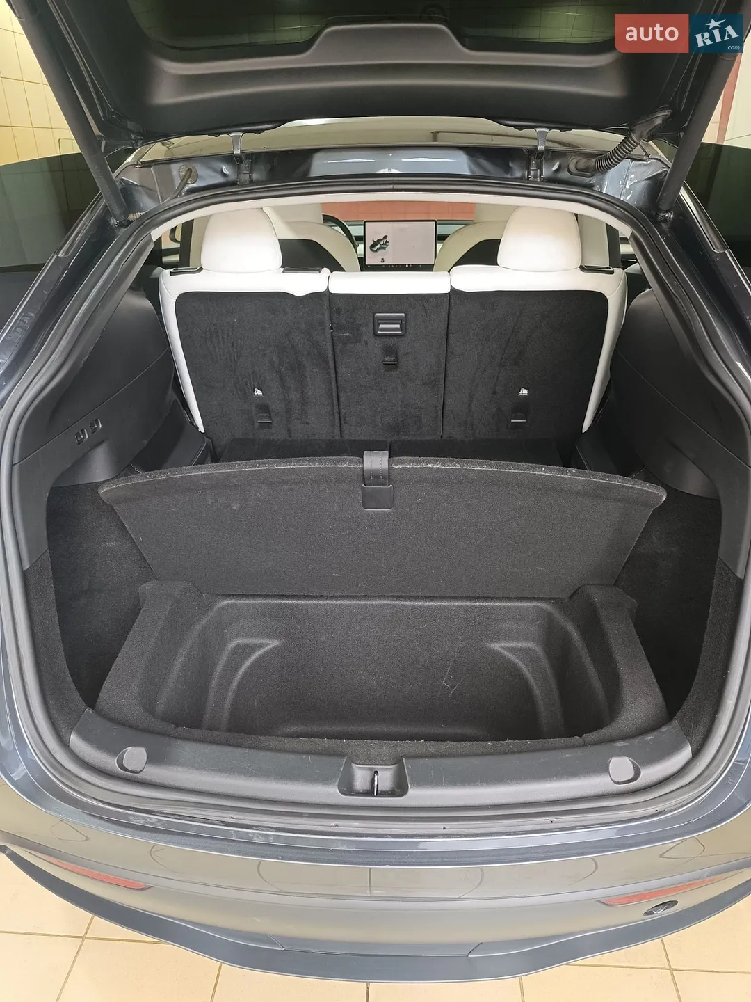 2023 Tesla Model Y - мініатюра 19