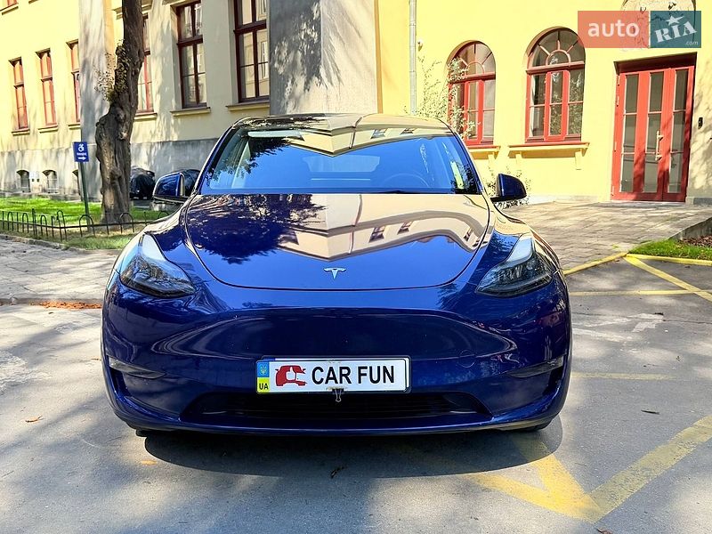 Позашляховик / Кросовер Tesla Model Y 2023 в Львові