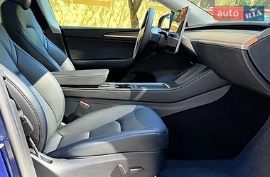 Позашляховик / Кросовер Tesla Model Y 2023 в Львові фото 10 Позашляховик / Кросовер Tesla Model Y 2023 в Львові