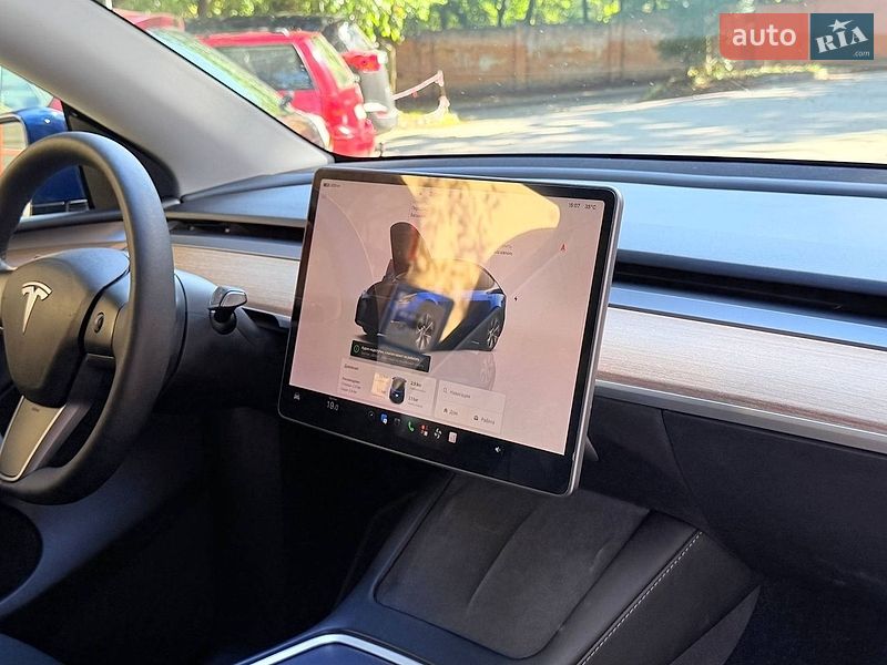 Позашляховик / Кросовер Tesla Model Y 2023 в Львові фото 11 Позашляховик / Кросовер Tesla Model Y 2023 в Львові