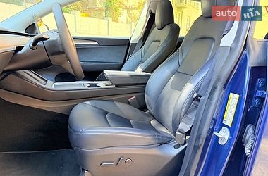 Позашляховик / Кросовер Tesla Model Y 2023 в Львові