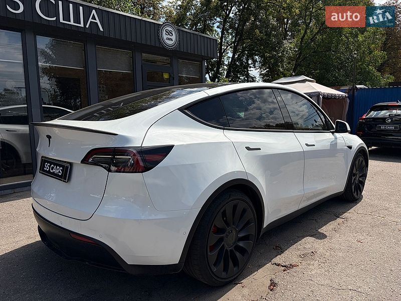 Внедорожник / Кроссовер Tesla Model Y 2022 в Полтаве
