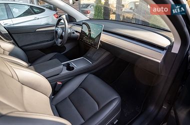 Позашляховик / Кросовер Tesla Model Y 2023 в Києві