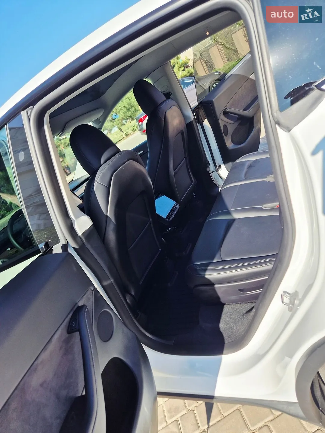 2024 Tesla Model Y - мініатюра 19