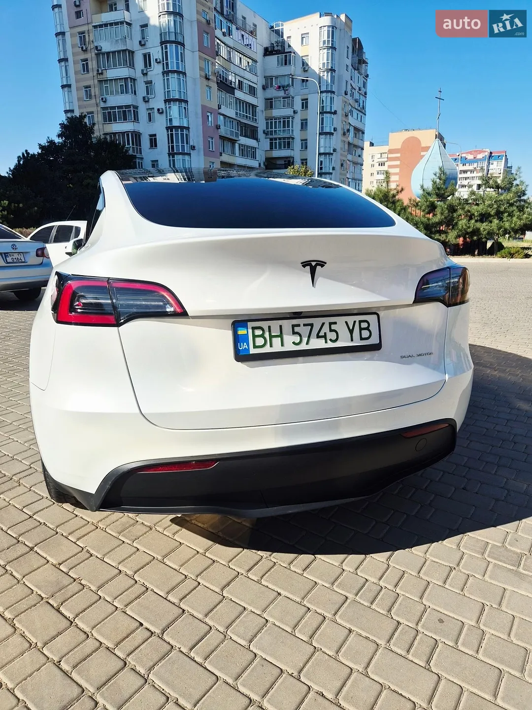 2024 Tesla Model Y - мініатюра 23