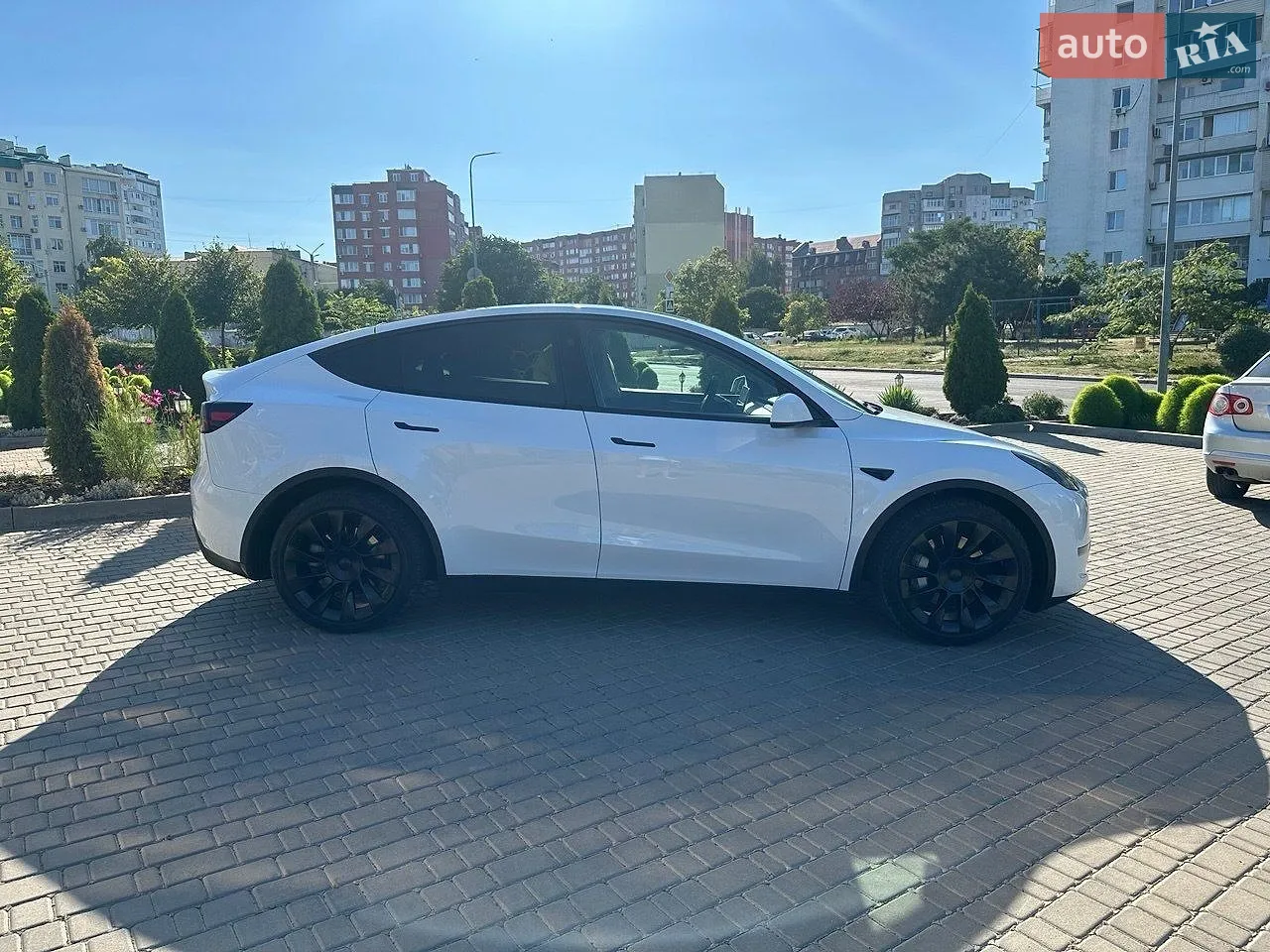 2024 Tesla Model Y - мініатюра 35