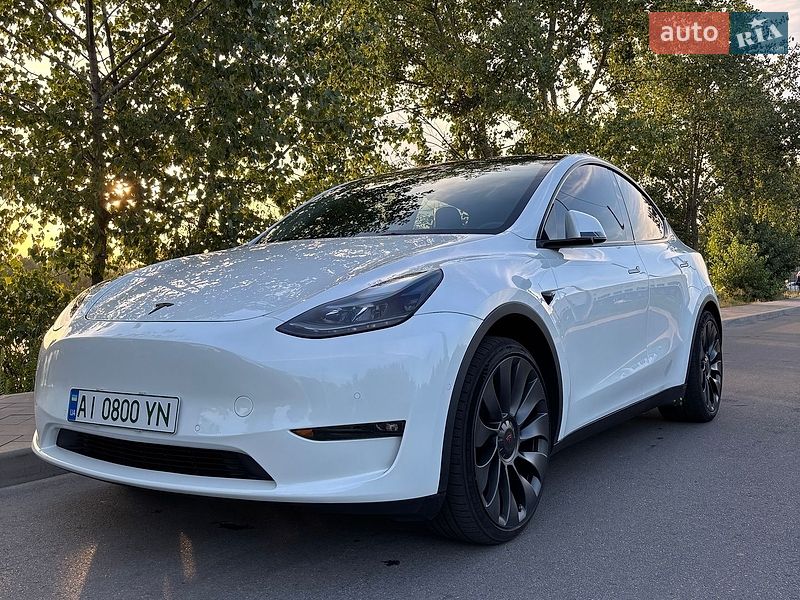 Tesla Model Y 2022