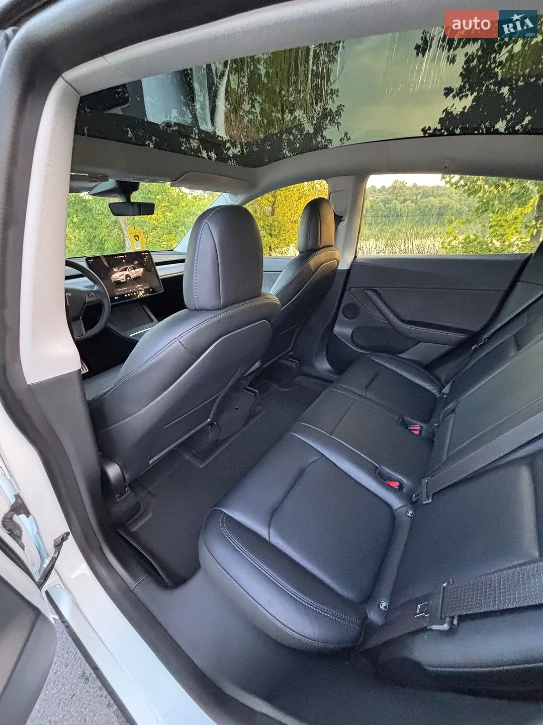 2022 Tesla Model Y - мініатюра 22