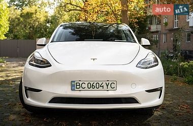 Внедорожник / Кроссовер Tesla Model Y 2022 в Львове