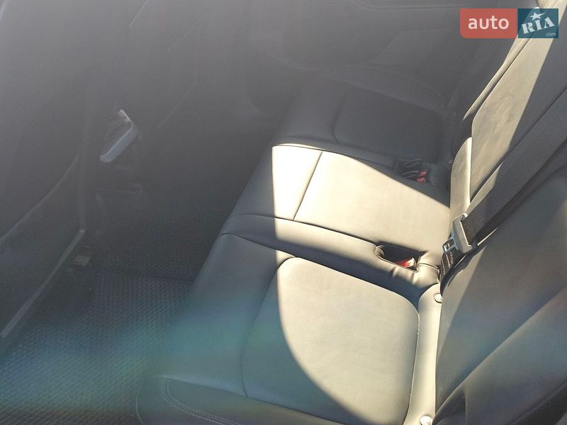 Внедорожник / Кроссовер Tesla Model Y 2022 в Самаре