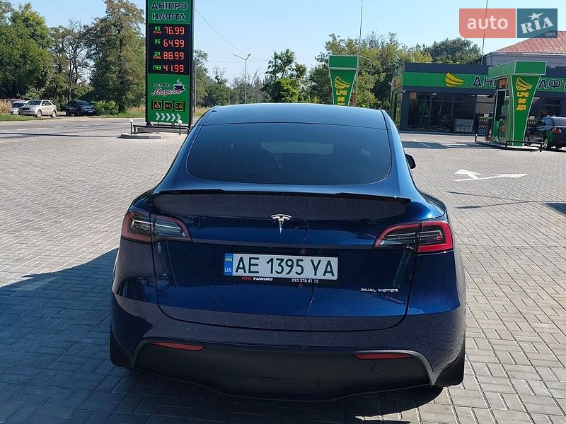 Внедорожник / Кроссовер Tesla Model Y 2022 в Самаре