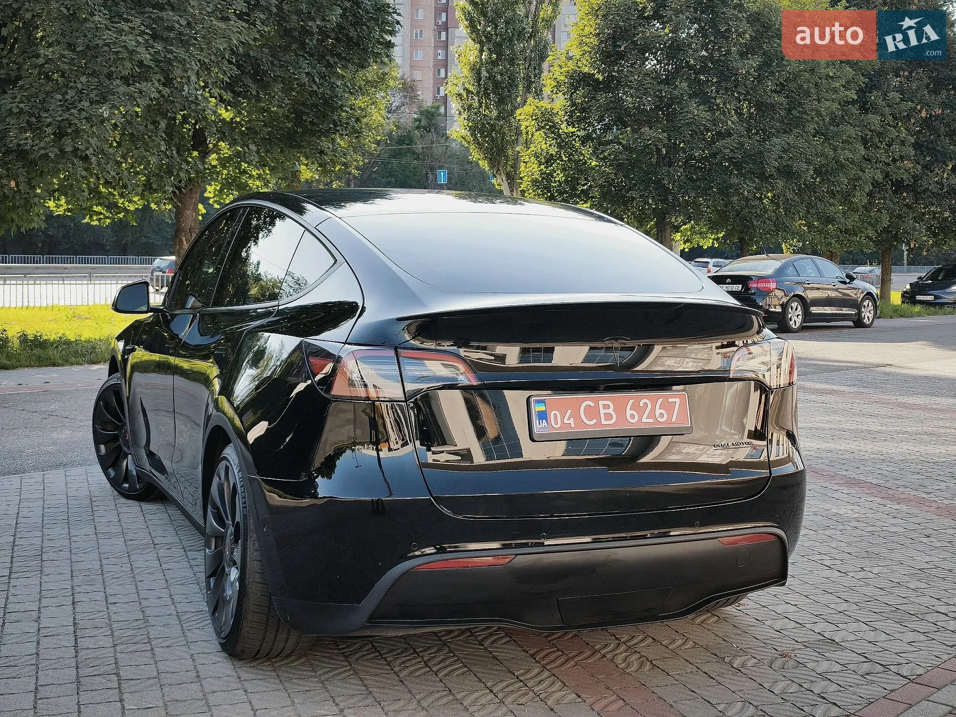2022 Tesla Model Y - мініатюра 5