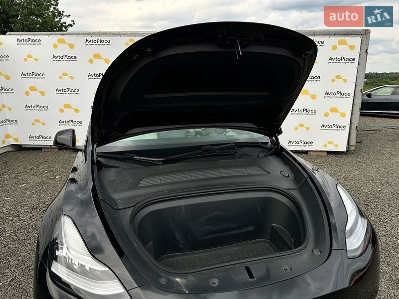 Позашляховик / Кросовер Tesla Model Y 2021 в Луцьку фото 13 Позашляховик / Кросовер Tesla Model Y 2021 в Луцьку