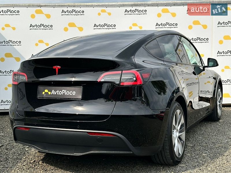 Позашляховик / Кросовер Tesla Model Y 2021 в Луцьку фото 28 Позашляховик / Кросовер Tesla Model Y 2021 в Луцьку